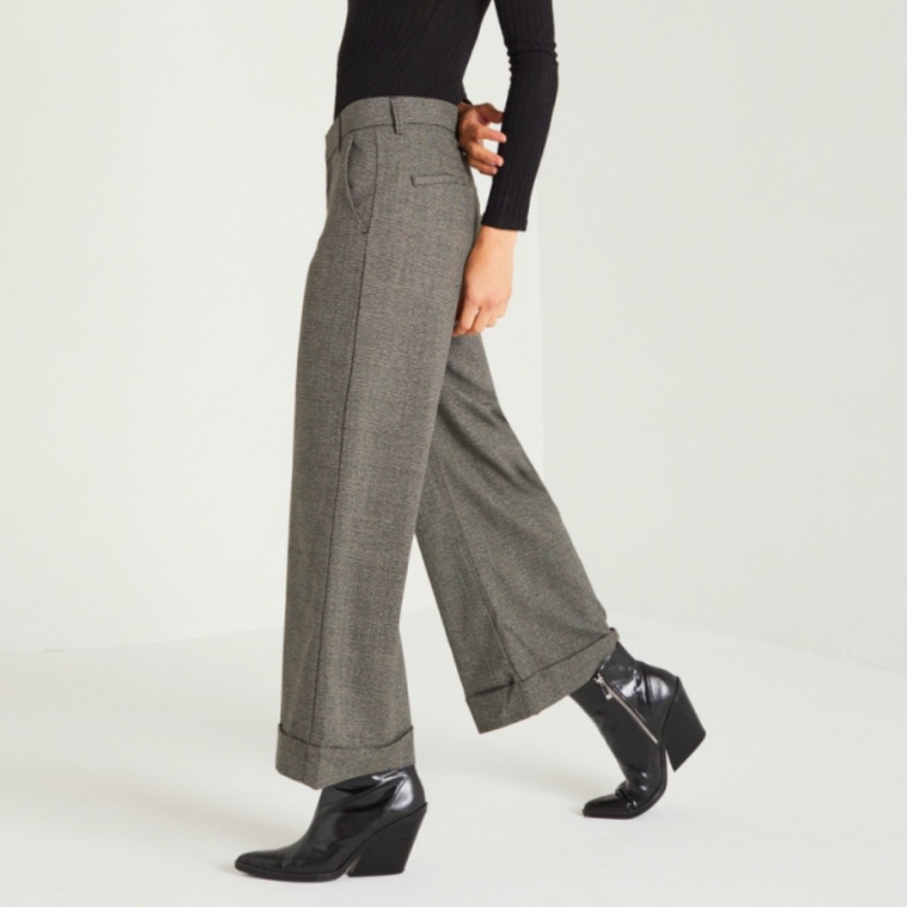 BNWOT Reiko Wide Cropped Paolo Fancy Trousers in Black Tartan - Sz 27